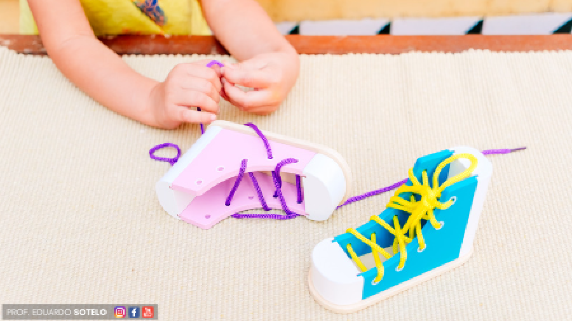 ¿Cómo enseñar a atarse los cordones de las zapatillas a un niño con autismo?